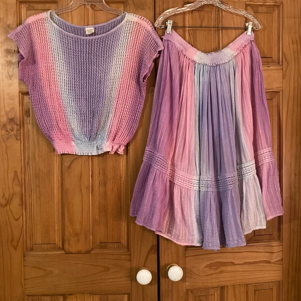 EUC Vintage 70s Boho Loose Knit Top and Crinkle Skirt Set Purple Pink Blue OS